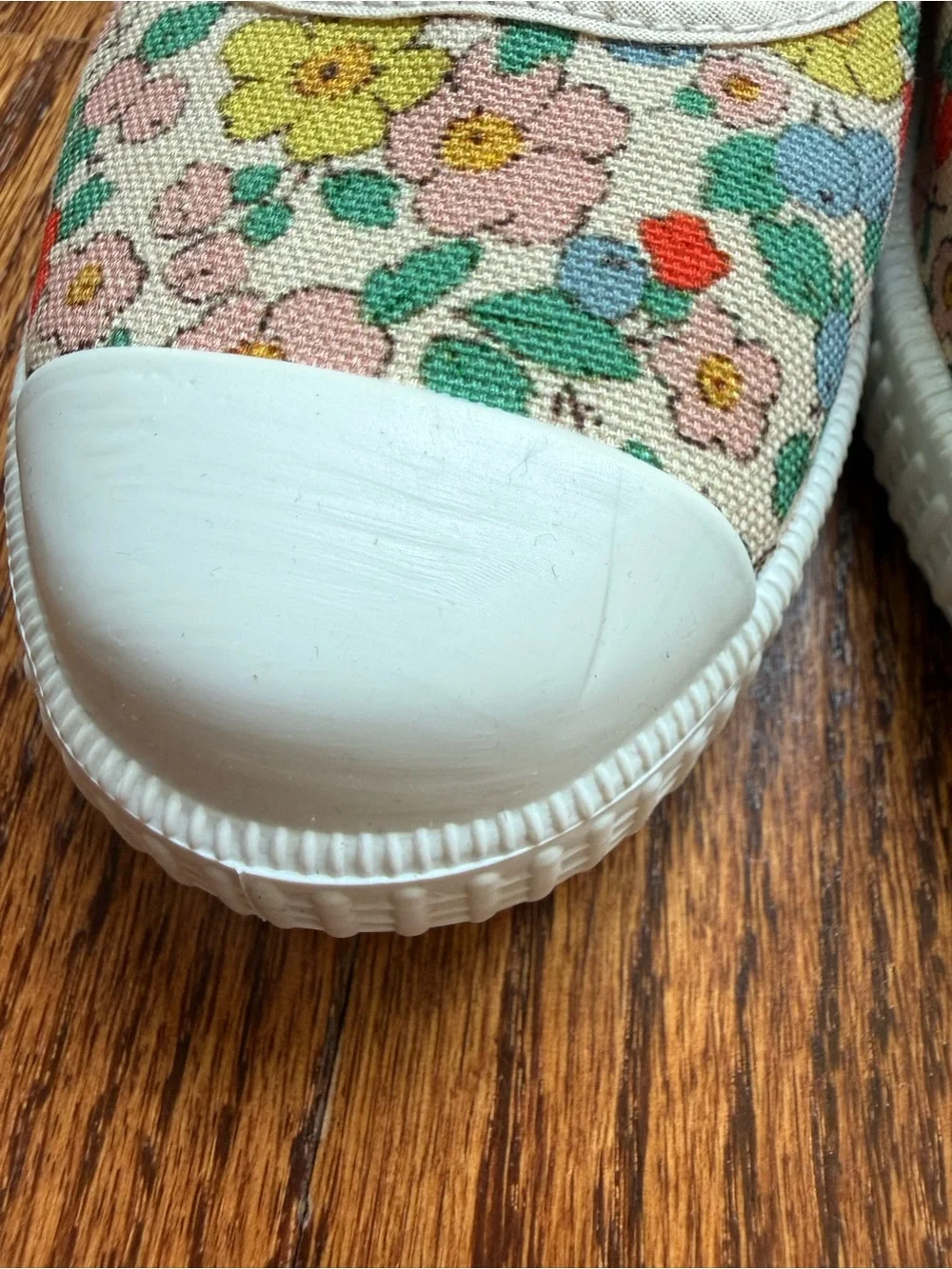 NWOT Mini Boden Floral Laceless Canvas Shoes Sz 13